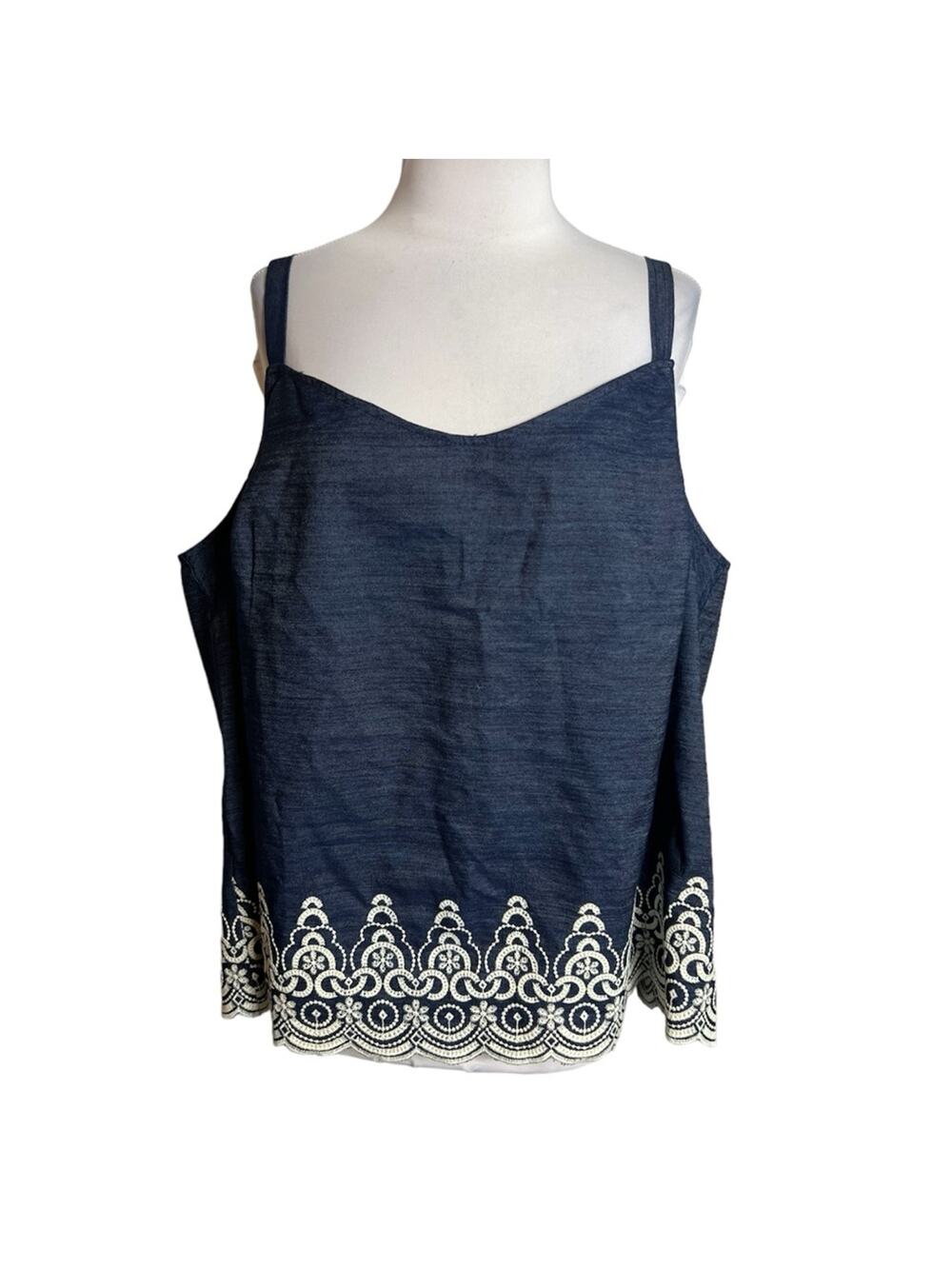 NWT‎ Eloquii chambray floral embroidered tank camisole Sz 22